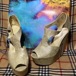 Christian Siriano gold luxury for Payless natural Anna
